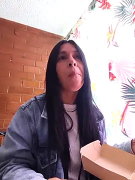 دردشة Camillemonroe_ الجنسية المباشرة