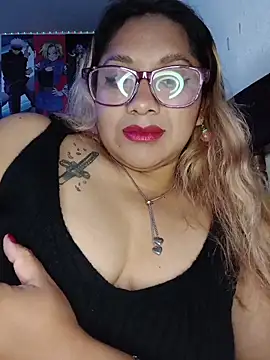 XXX chat uživo modela PokeGirld