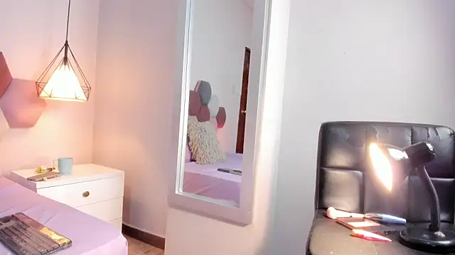 FreyaCameron's Live XXX Chat