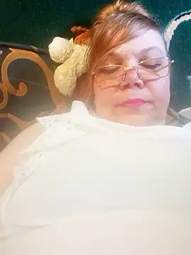 Natusik8828 webcam show