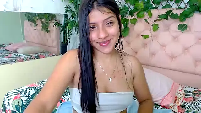 แชท XXX สดของ zara_cute