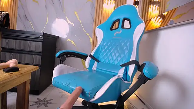 Jasmine_Jones7: διαδικτυακό σόου στην κάμερα