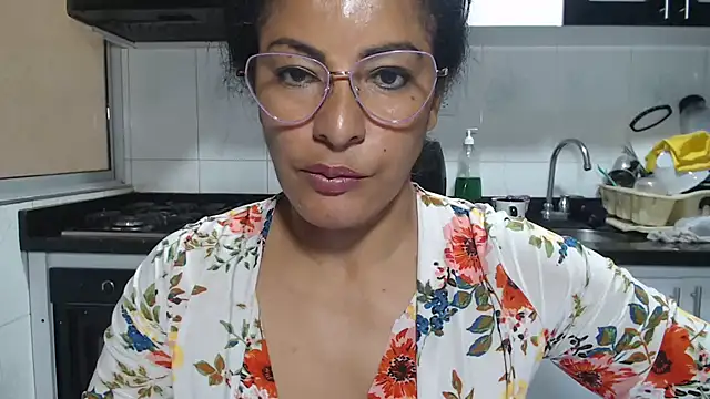 Živý XXX chat kateleyagrey