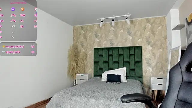 april_dumont's Live XXX Chat