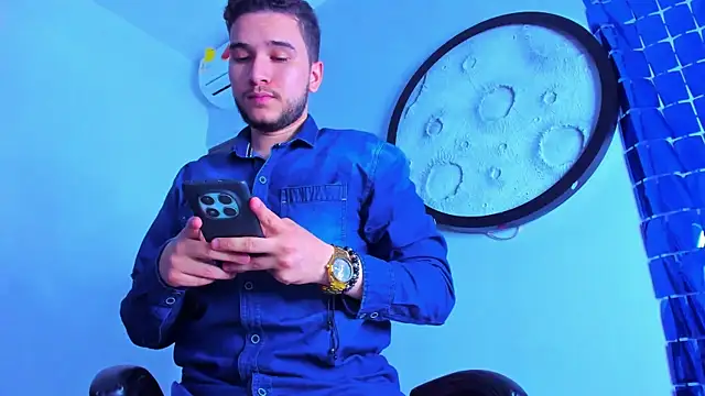 แชท XXX สดของ mike_257