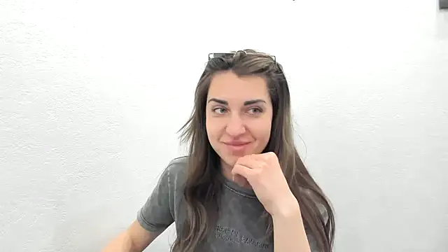 Show modela summmmersky1 na web-kameri