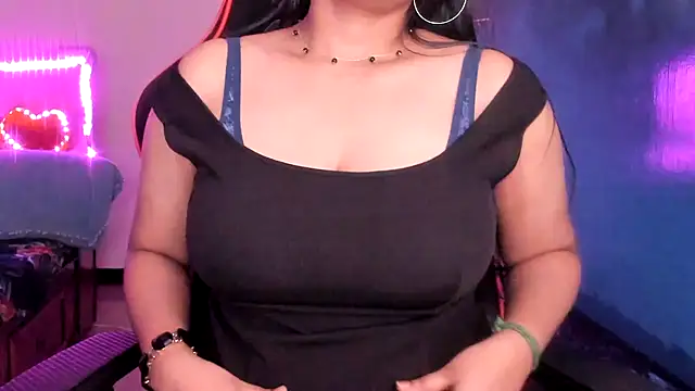 دردشة Indian_tickly الجنسية المباشرة