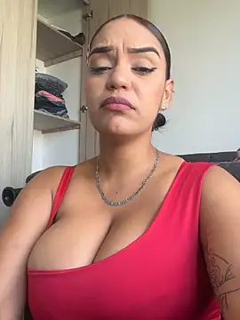 Sara-77: απευθείας συνομιλία ΧΧΧ