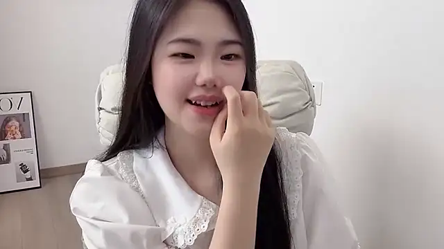 suki-1 Live XXX-chat