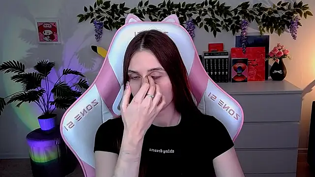 AliceCharmy's Live XXX Chat