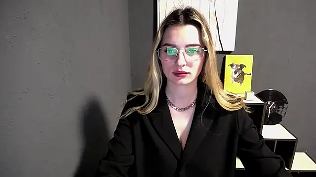 lady_olivia_'s Live XXX Chat
