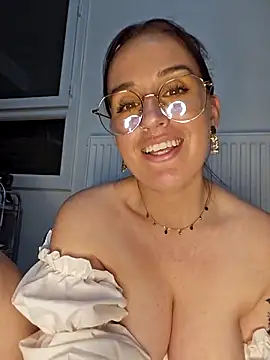 Chat +18 de Lindsay_00off ao vivo