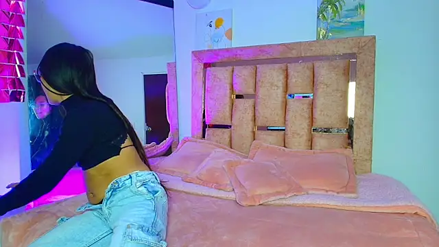 Voilethfun_: απευθείας συνομιλία ΧΧΧ