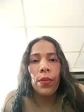 Bootycallhot's Live XXX Chat