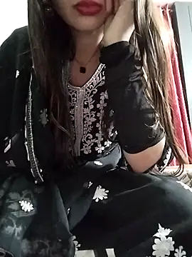 Noor_Darliing Chat XXX in diretta