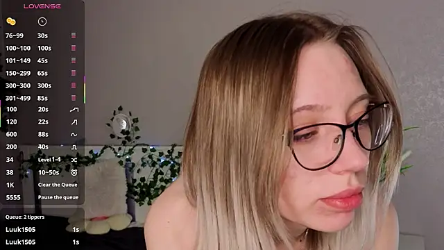 NyxaThorn's Live XXX Chat