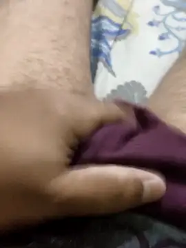 Show modela yoursTelugu_boy na web-kameri