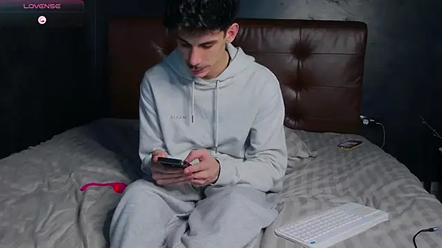 DanielCrush1 Live XXX-Chat