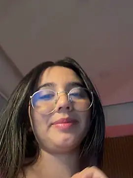 Chat +18 de Michelle_Zoe ao vivo