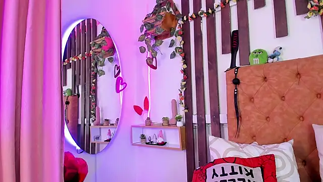 MeowMota_ webkamerás műsora