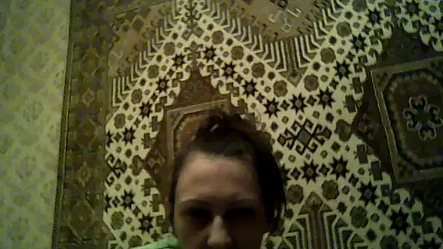 FayInessaKiss Live XXX-chat