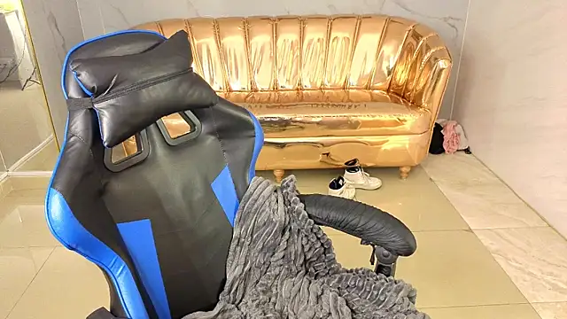 moraa_s: онлайн-секс-чат