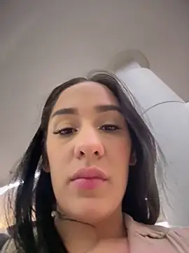 __IRIS__'s Live XXX Chat