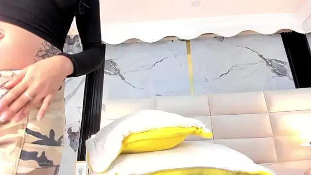 Chat XXX en directo de Princess_Violett