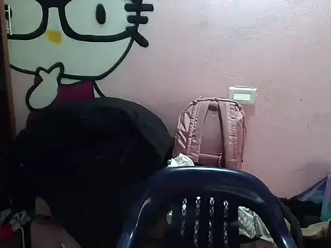 yuna1103 Adlı Modelin Canlı XXX Sohbeti