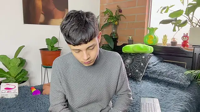 Andy_Belier23n Live XXX chat