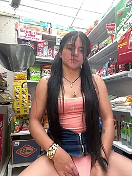 PamelaJonsom_ élő XXX-chatje