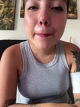 Chat +18 de sarah_and_taylor ao vivo