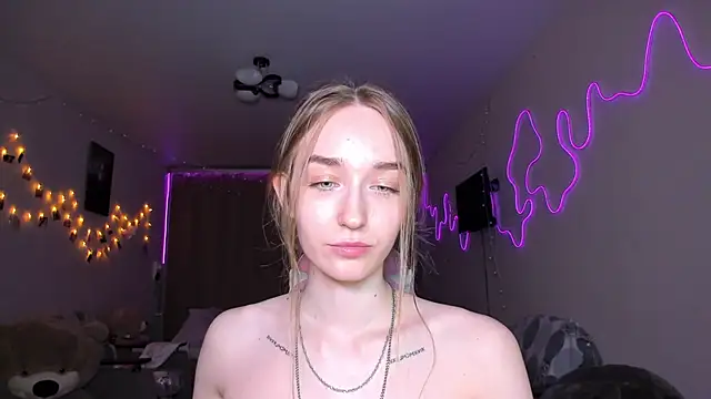 Živý XXX chat MoonDust