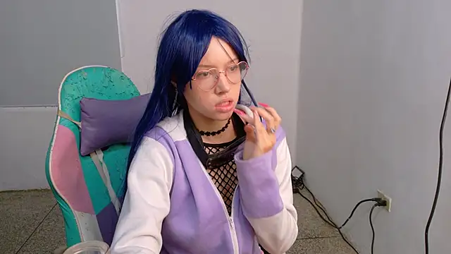 WandaDoll Chat XXX live