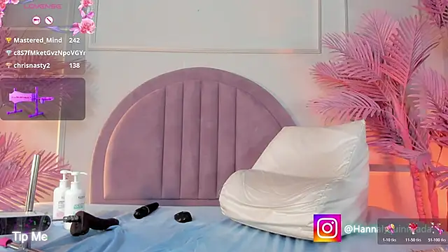 Hanaahquinn's Live XXX Chat