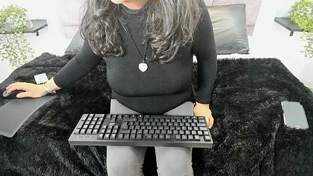 Victoriaa_Anderson 即時 XXX 聊天