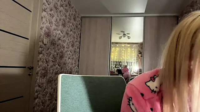 JeneeBIanks 即時 XXX 聊天