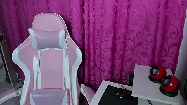 Chat XXX en directo de Ivy_Brown_