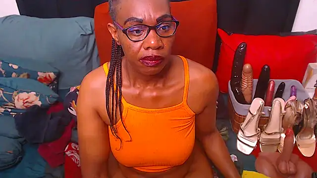 sexybootylicious – Naživo XXX chat