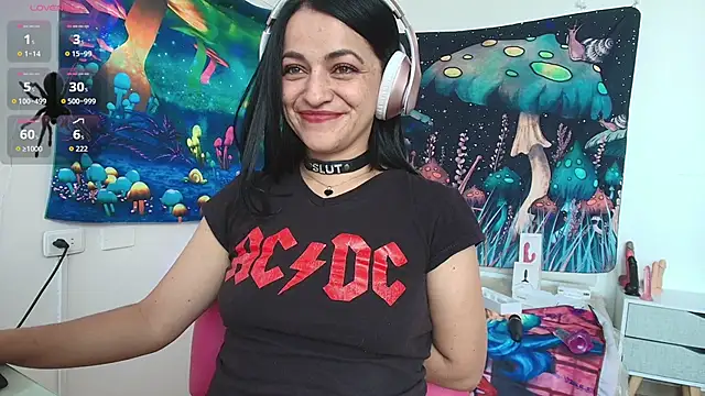 LovelyAzucena Chat XXX live