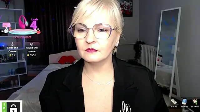 BlondeBrilliant7 Chat XXX in diretta