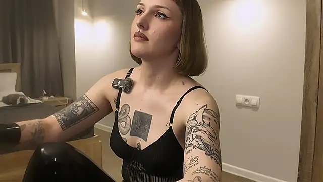 vinylstore Chat XXX live