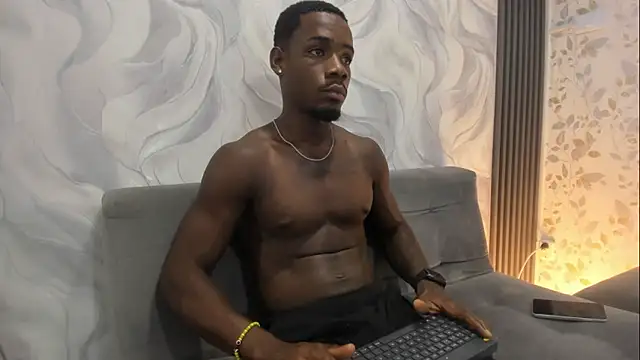 Pokazy przed kamerką – aron_clark