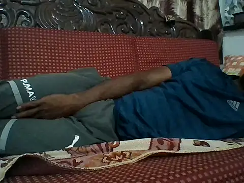 Indiaguy4un Live XXX chat