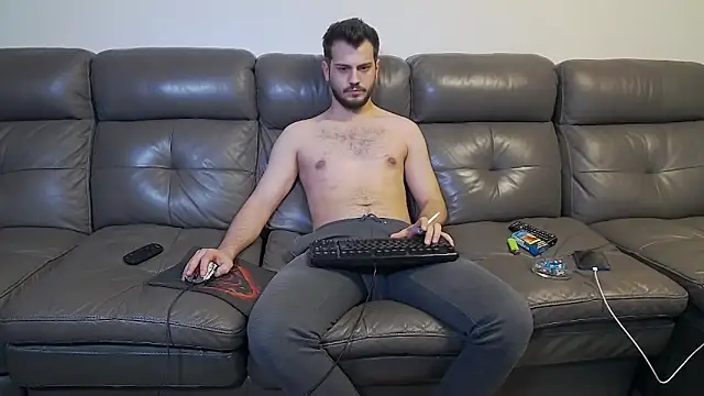 Chat XXX en directo de CrazyDom1