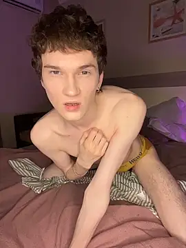 Eric_Darkのウェブカメラショー