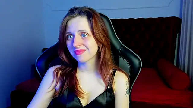 Chat +18 de FreyaVey ao vivo