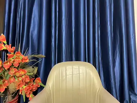 عرض كام Piyyuu