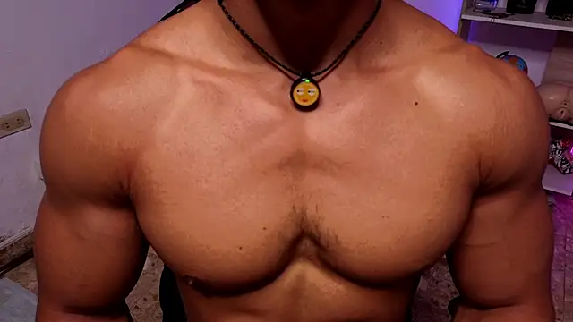 XXX chat uživo modela exquisite_gabe