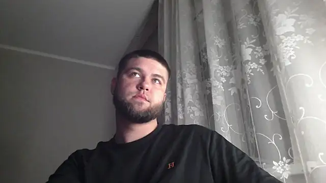 Ar4eewal: вебкам-шоу